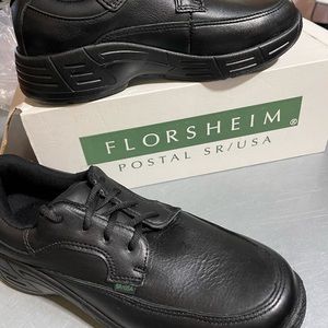 Florsheim Postal SR/ USA size 9.5 Black